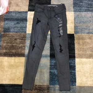 American Eagle “Super Super Stretch” Low-Rise Jean